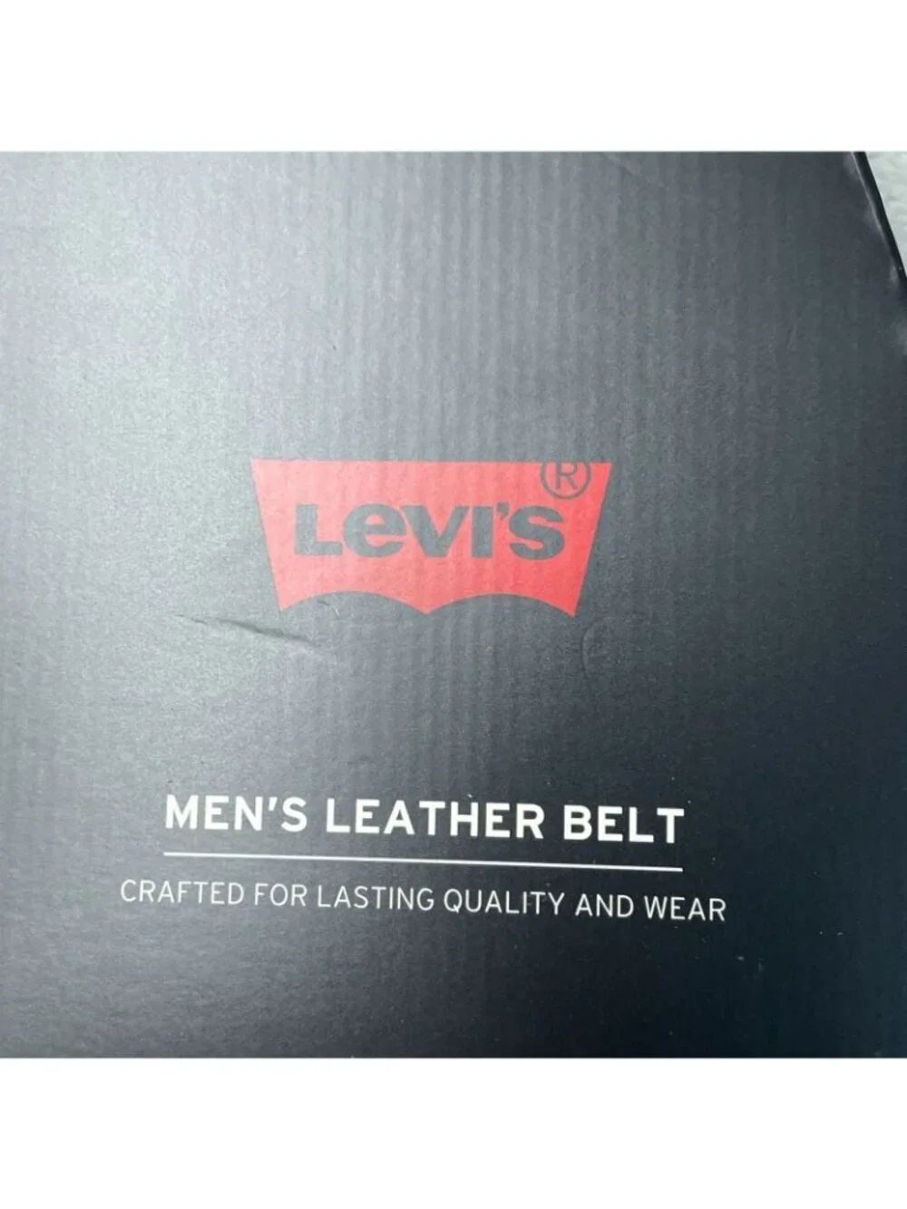 Levi's Men's Size L Black Leather Belt 38-40 Durable Classic Design e1510